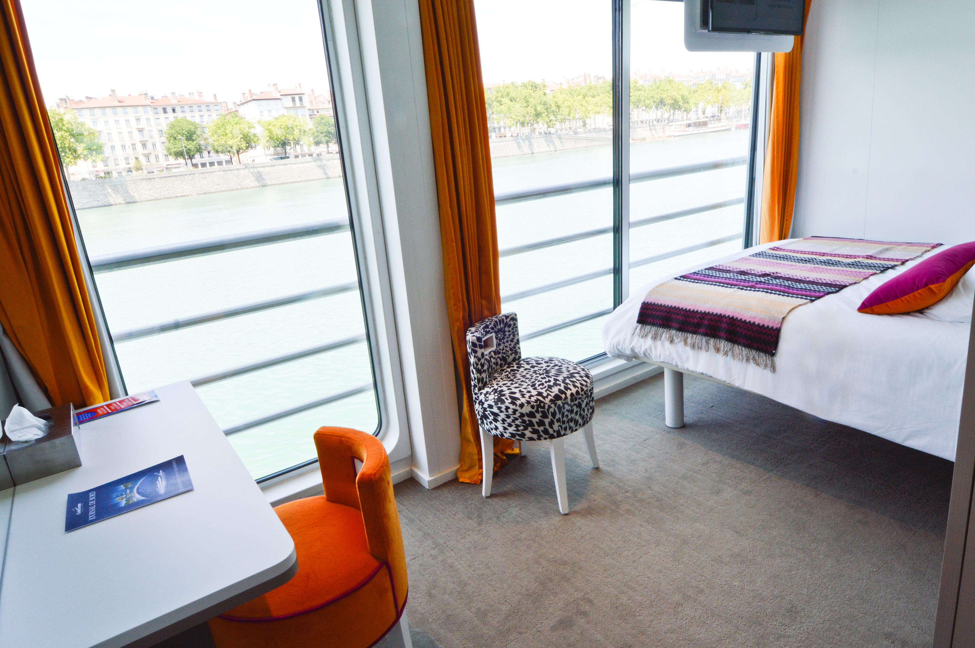 CroisiEurope MS Camargue Accessible Cabin.jpg